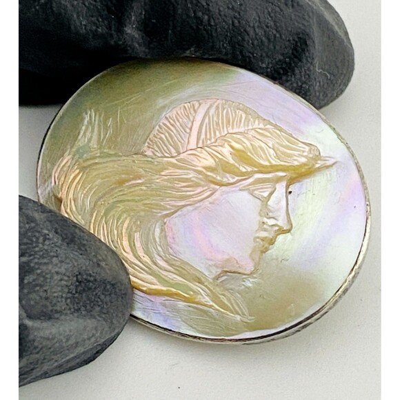 Fabulous Mother of Pearl Cameo Sterling Silver Brooch Pin Antique Victorian - Picture 4 of 7